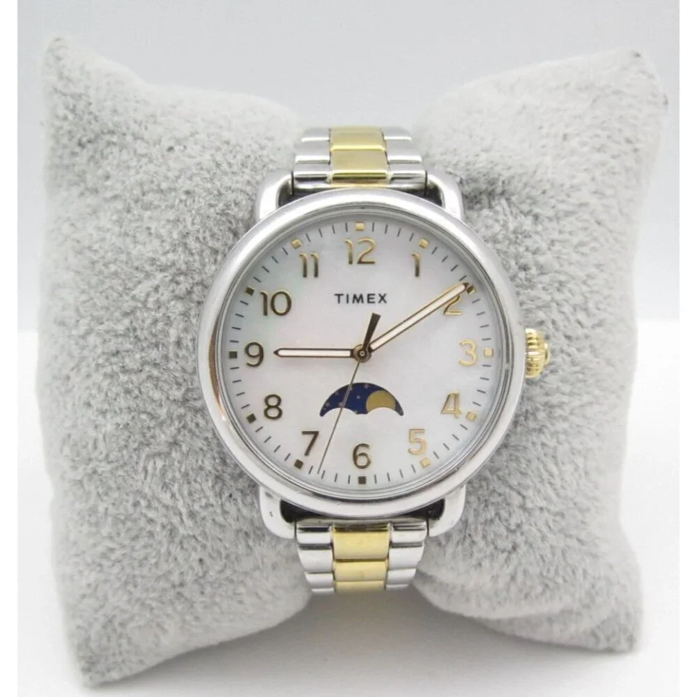 Women Timex Mother of Pearl Quartz WR Analog 34mm Watch (H718)